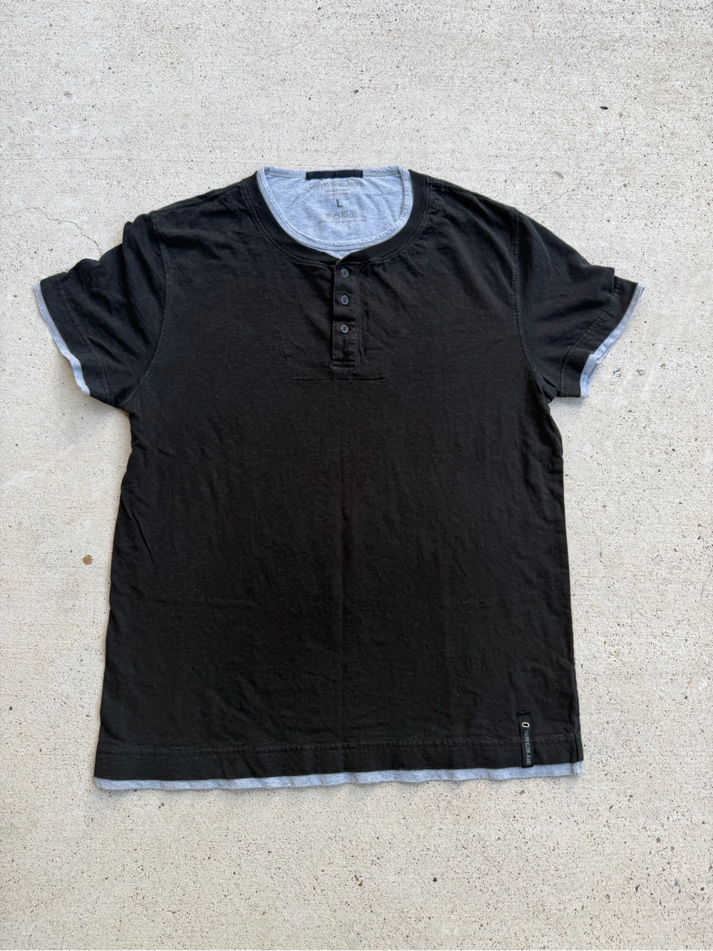 Calvin Klein Jeans Faux Double Layer Henley T-Shirt Black Grey Short Sleeve L